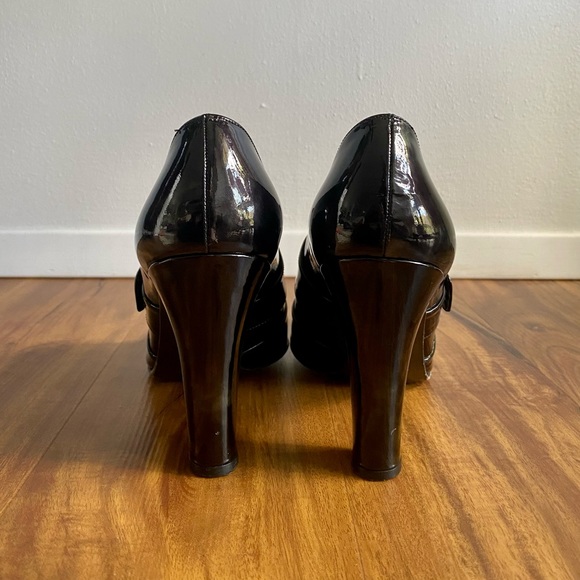 Stuart Weitzman Patent Leather Buckle Oxford Booties - Picture 4 of 8